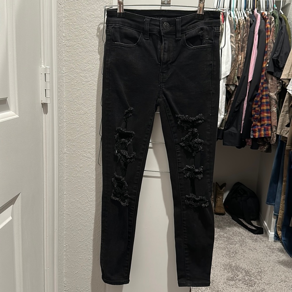 American Eagle Distressed Stretchy Hi-Rise Jegging. 0 X-Short